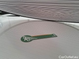  Volkswagen  Tiguan VOLKSWAGEN  / 2020 / 5P / SUV 2.0 TDI SCR 110KW LIFE DSG 4MOTION #24
