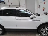  Volkswagen  Tiguan VOLKSWAGEN  / 2020 / 5P / SUV 2.0 TDI SCR 110KW LIFE DSG 4MOTION #40