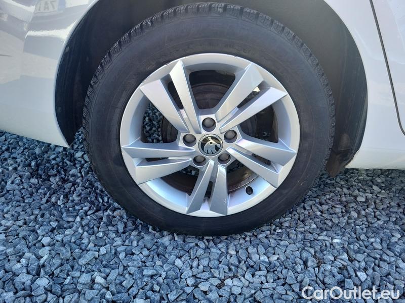  Skoda  Fabia  Combi (2015)  Com.1.0TSI 70 Ambition #13