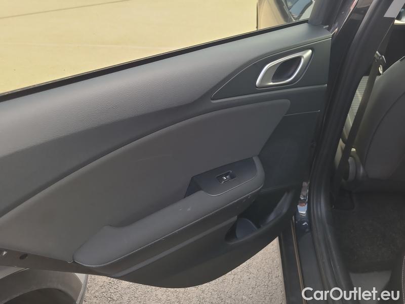  KIA  Cee'd  Sporty Wagon (2012) Ceed SW 1.5 T-GDI 118 Top AT #7