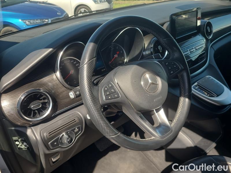  Mercedes  V-Klasse  (W447)  (2014) V 220 d L Avantgarde AT #10
