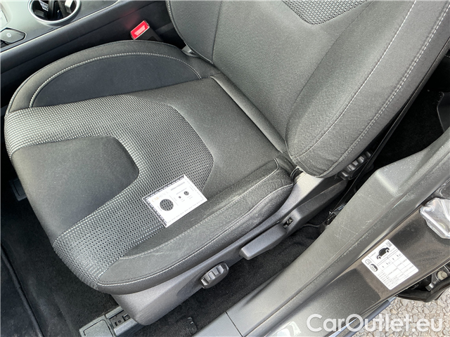  Ford  Mondeo  Kom.2.0EB 110 Titanium #9