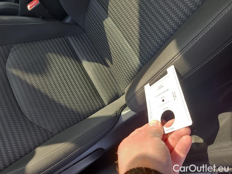  KIA  Cee'd  Sporty Wagon (2012) Ceed SW 1.5 T-GDI 118 Top AT #5