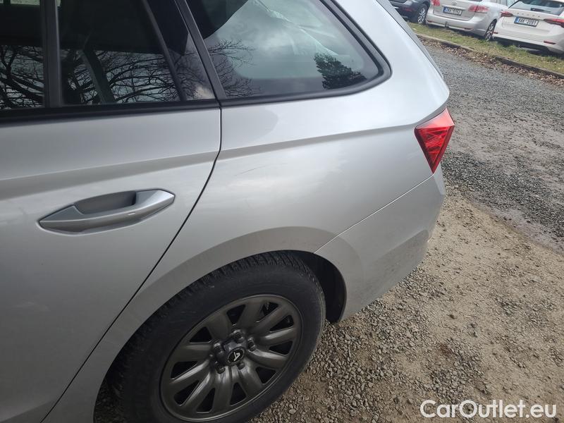  Skoda  Octavia  Combi (NX3)(2020) Oct.C.2.0TDI 110 4x4 Ambit AT #7