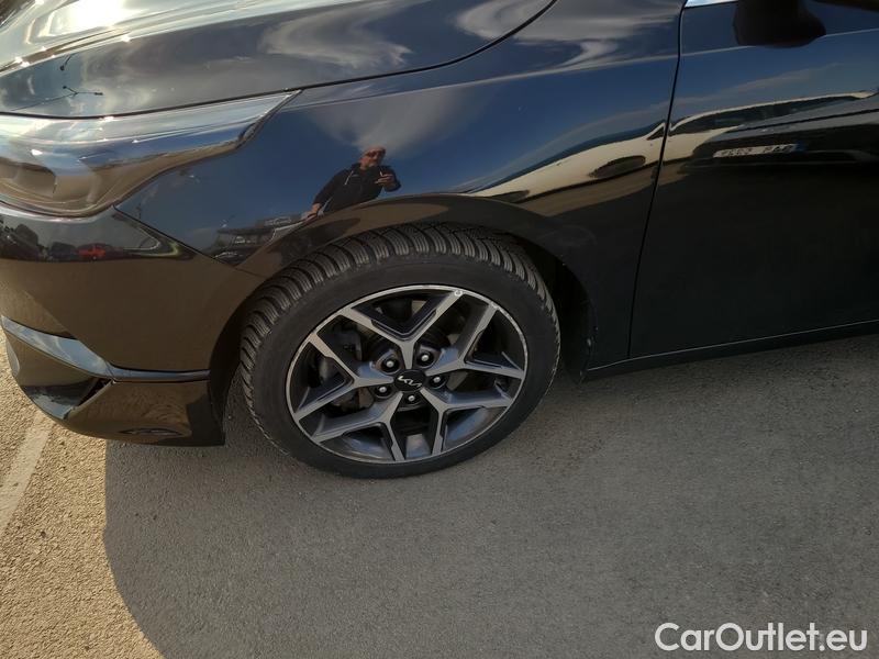  KIA  Cee'd  Sporty Wagon (2012) Ceed SW 1.5 T-GDI 118 Top AT #3
