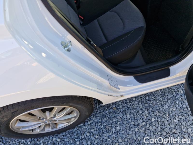  Hyundai  i30   cw (PD)(2017->)  kom.1.0TGDI 120 Comfort #10