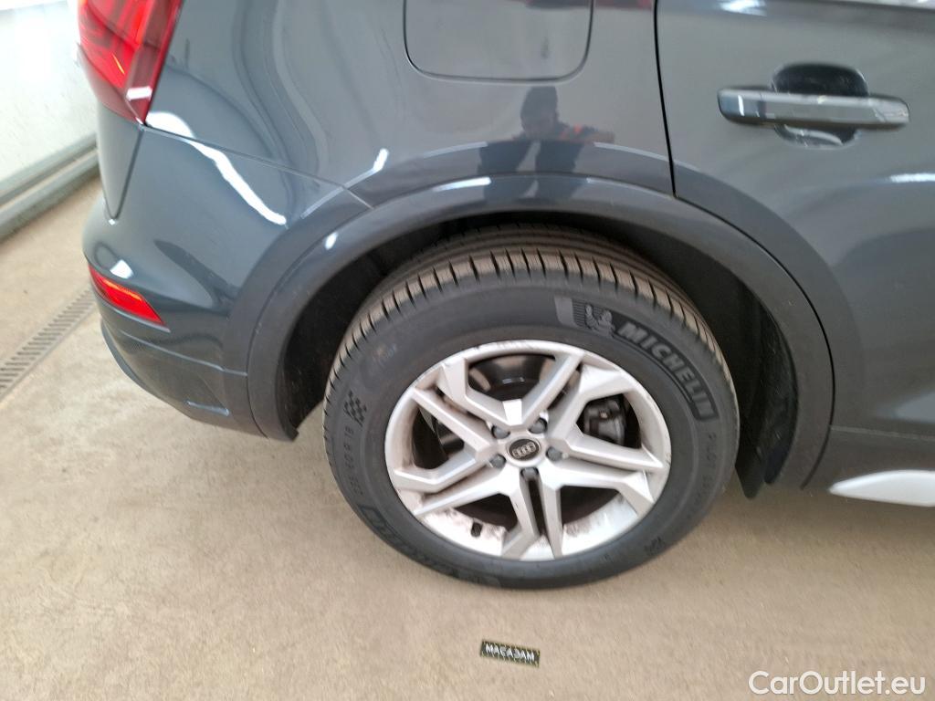  Audi  Q5 AUDI  / 2020 / 5P / SUV 50 TFSI e 299 QTT S TRO 7 BUSINESS EXE #1