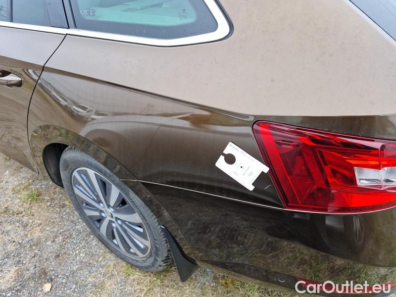  Skoda  Superb  Combi (3T5)(2010) Sup.C.FL2.0TDI 110 Style AT #11