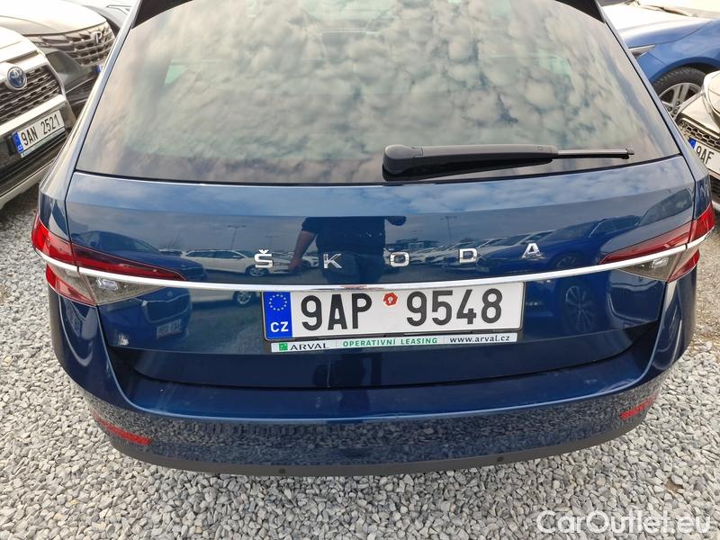  Skoda  Superb  Combi (3V5)(2015) Supe.2.0TDI 147 L&K Combi Aut #8