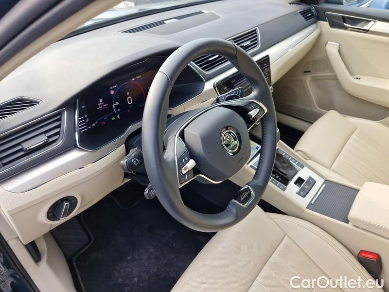  Skoda  Superb  Combi (3V5)(2015) Supe.2.0TDI 147 L&K Combi Aut #19