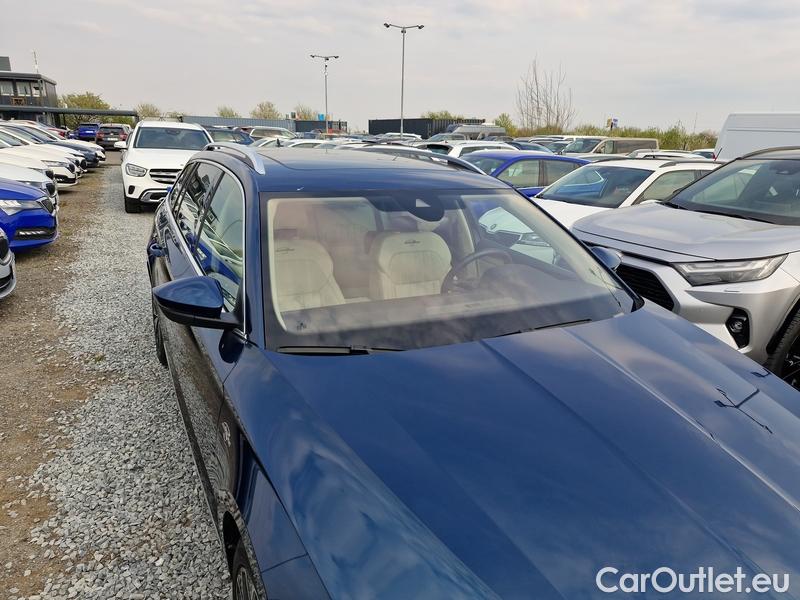  Skoda  Superb  Combi (3V5)(2015) Supe.2.0TDI 147 L&K Combi Aut #1