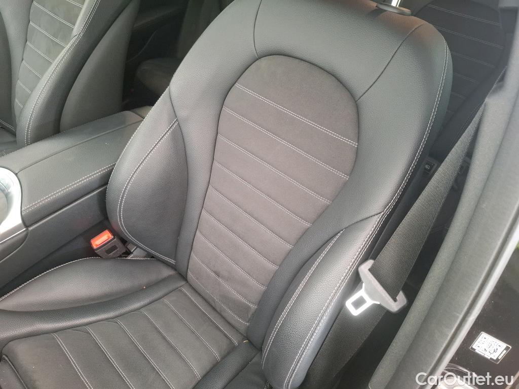  Mercedes  G-Klasee MERCEDES-BENZ GLC Coupe / 2019 / 5P / Coupé GLC 300 e AMG Line 4Matic #71