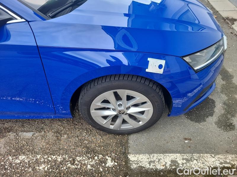  Skoda  Octavia  Lim. (NX3)(2020) Oct.1.5 e-TEC 110 Style AT #4