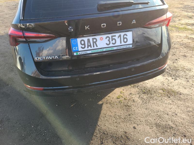  Skoda  Octavia  Lim. (NX3)(2020) Oct.Com. 2.0TDI 85 Ambition AT #5
