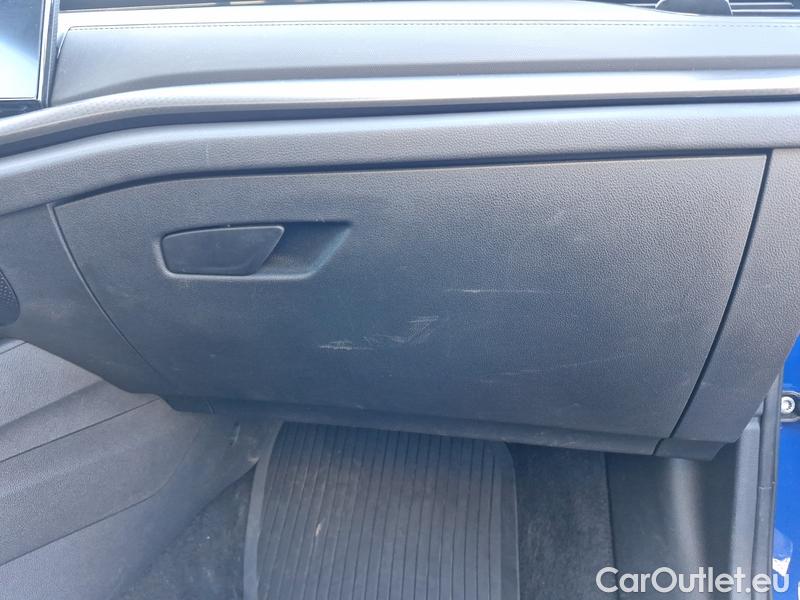  Skoda  Octavia  Combi (NX3)(2020) Oct.Combi 2.0TDI 110 Ambit. AT #17