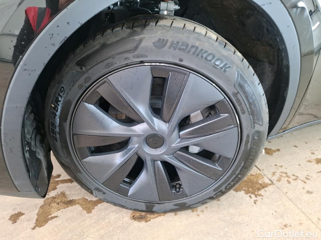 Tesla  Model Y TESLA  / 2020 / 5P / SUV Grande Autonomie RWD #21