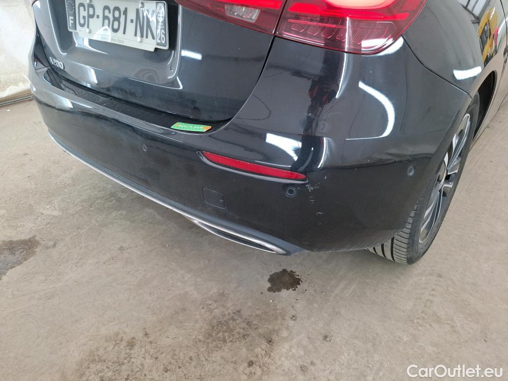  Mercedes  A-Klasse MERCEDES-BENZ Classe A Compact / 2022 / 5P / Berline A 200 Business Line 7G-DCT #22