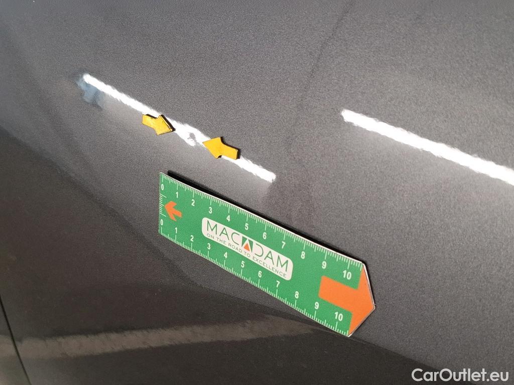  Citroen  C5 Aircross CITROEN  / 2022 / 5P / SUV BlueHDi 130 S&S EAT8 Feel #55
