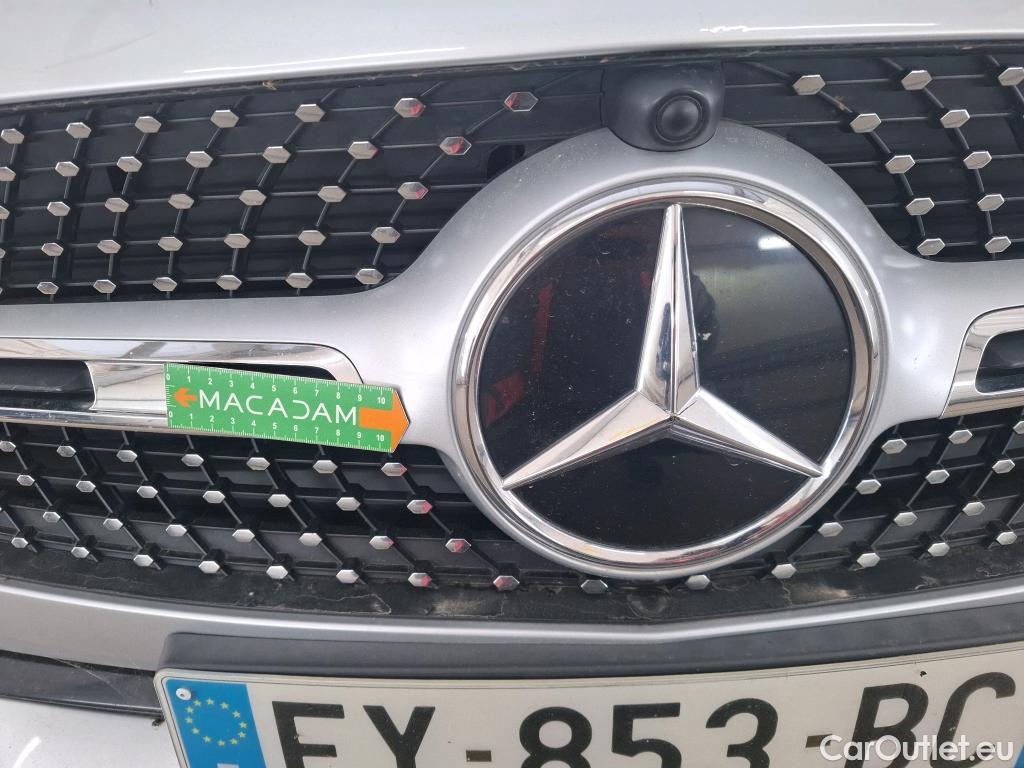  Mercedes  GLA MERCEDES-BENZ  / 2020 / 5P / SUV 2.0  200 D AMG LINE DCT #24