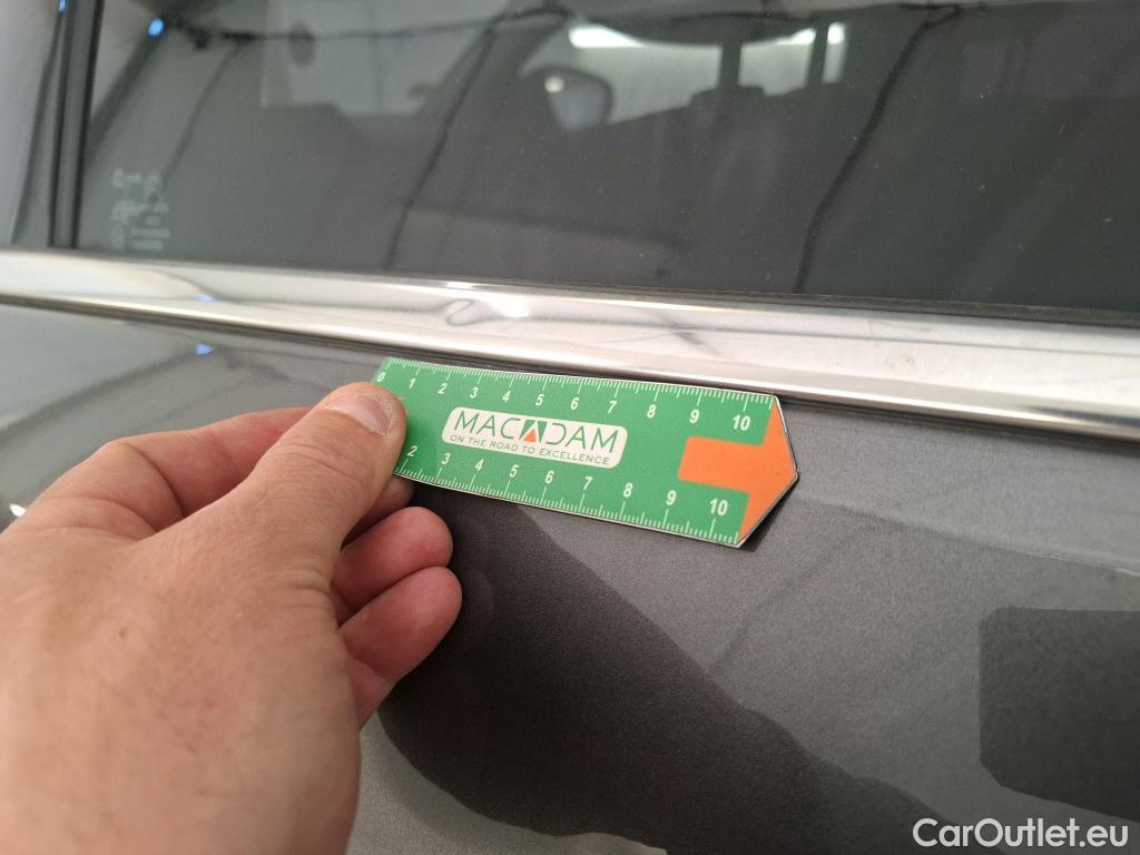  Citroen  C5 Aircross CITROEN  / 2022 / 5P / SUV BlueHDi 130 S&S EAT8 Feel #35