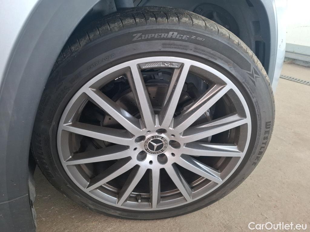  Mercedes  GLA MERCEDES-BENZ  / 2020 / 5P / SUV 2.0  200 D AMG LINE DCT #17