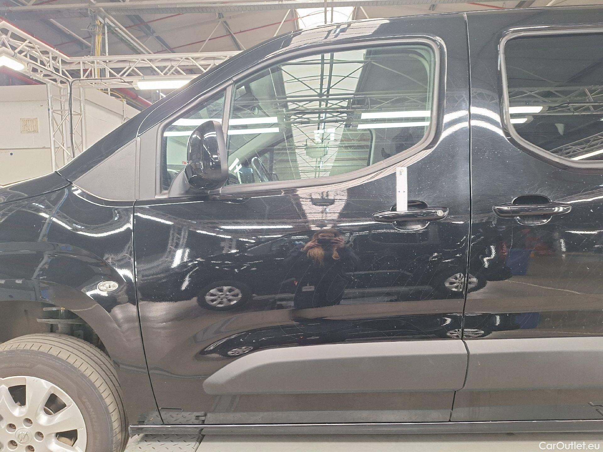  Opel  Combo Opel,  Life '18, Opel  Life 1.5 Turbo D BlueI 96kW S/S Eleganc #58