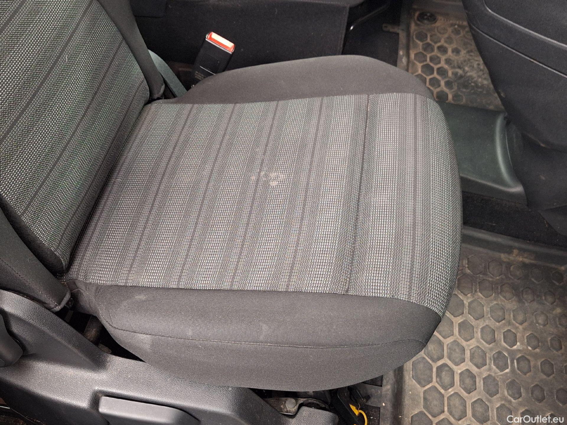  Opel  Combo Opel,  Life '18, Opel  Life 1.5 Turbo D BlueI 96kW S/S Eleganc #121