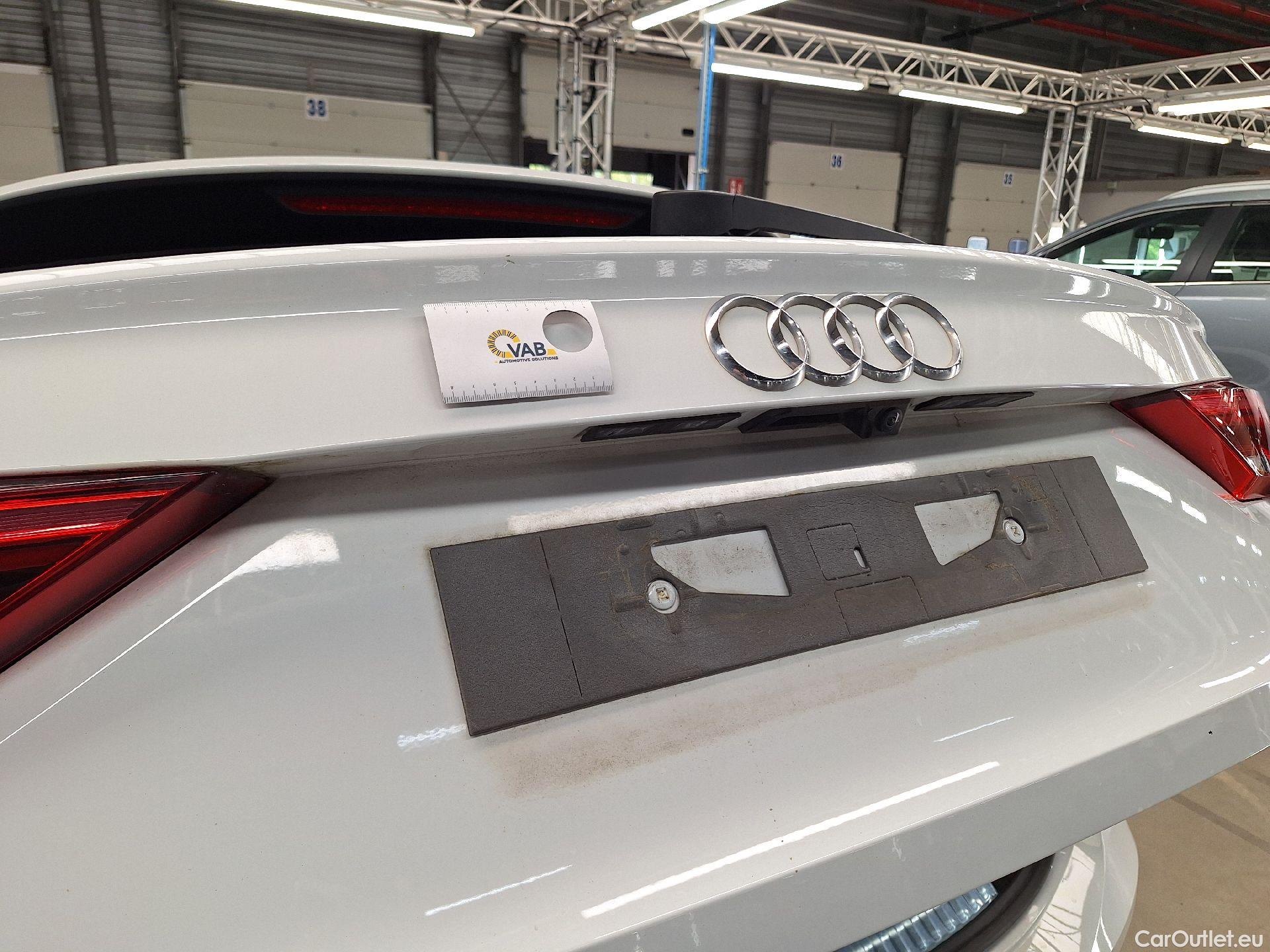  Audi  Q3 Audi,  SB '19, Audi  Sportback 35 TDI S tronic S Line Business  #8