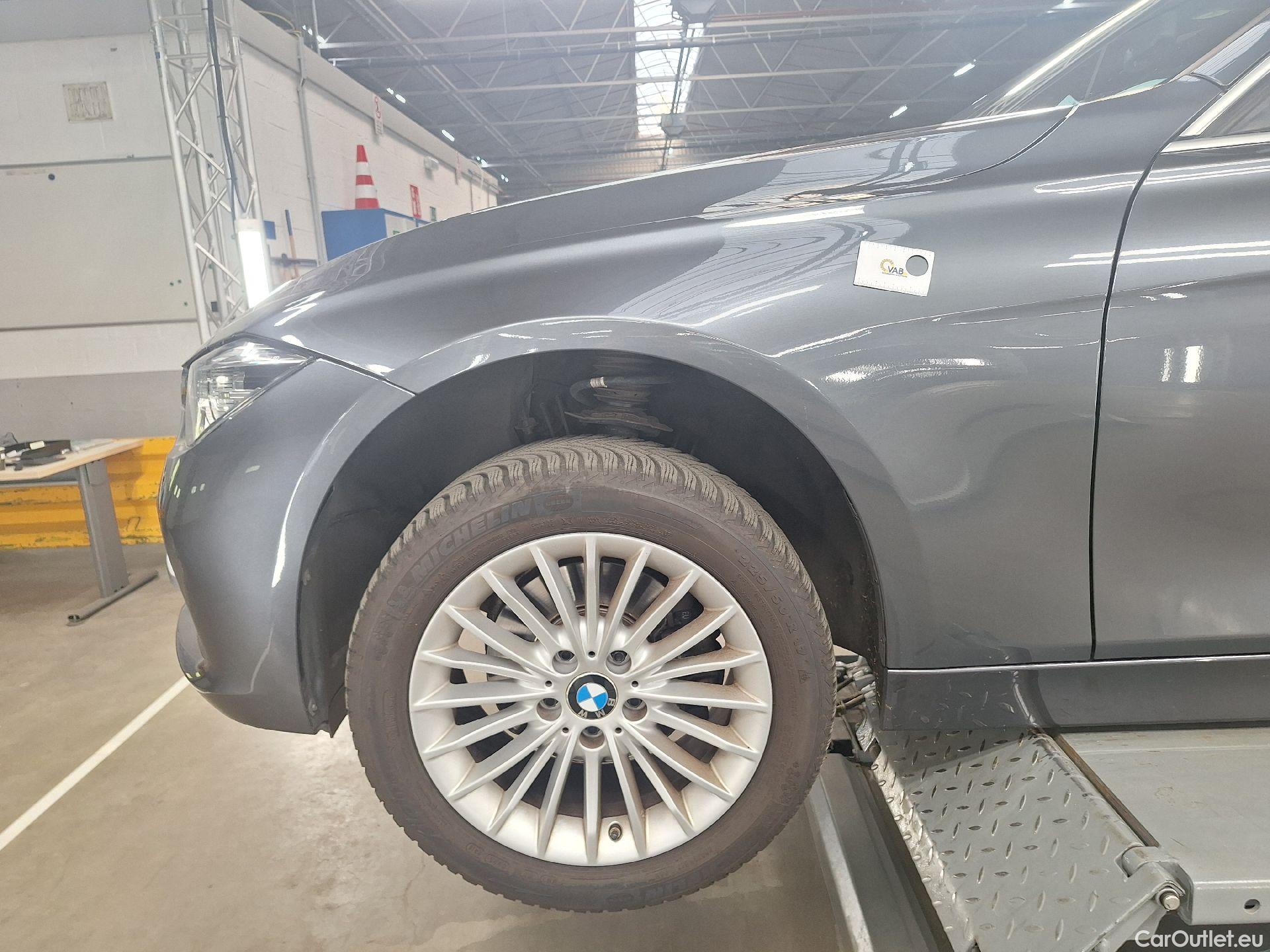  Bmw  Serie 3 BMW, 3-serie Touring '15, BMW 3 Reeks Touring 320d (120 kW) Aut. 5d #34