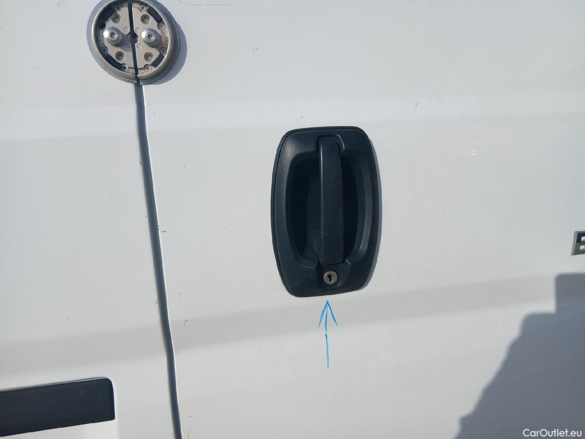  Peugeot  Boxer PEUGEOT  / 2014 / 4P / furgón 333 L2 H1 BHDI 103kW (140CV) S&S 6 V. M (AC) #24