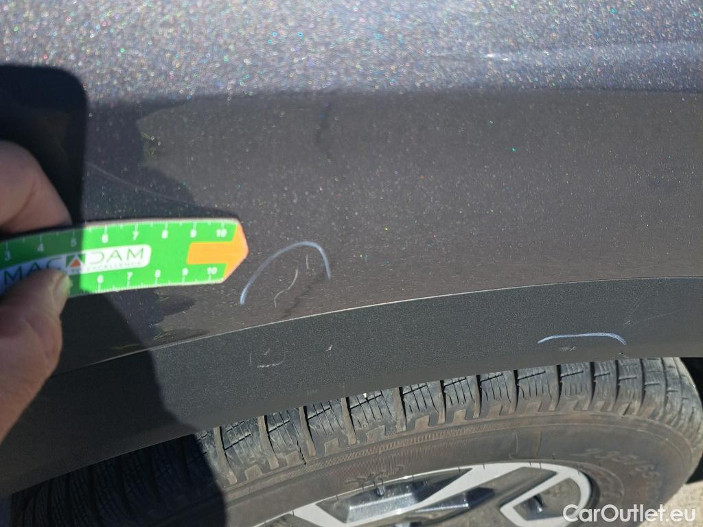  Hyundai  Santa Fe HYUNDAI  1.6 TGDi HEV Maxx Auto 4x2 230 CV #8