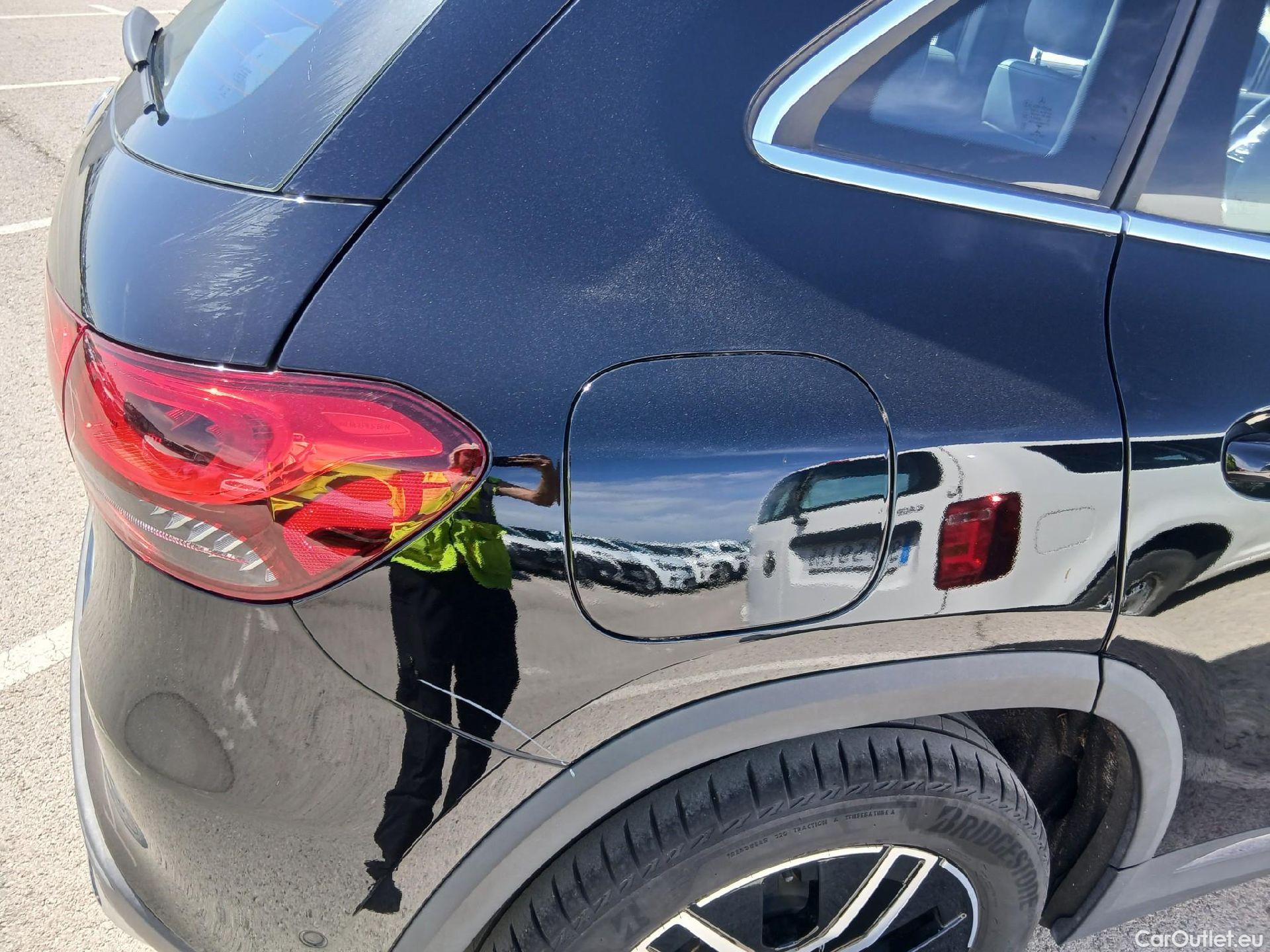  Mercedes  GLA MERCEDES-BENZ  / 2020 / 5P / todoterreno  250 e #31