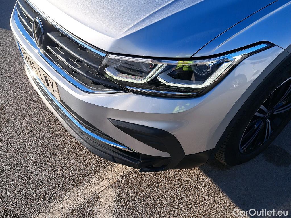  Volkswagen  Tiguan VOLKSWAGEN  Life 2.0 TDI 150 CV DSG #9