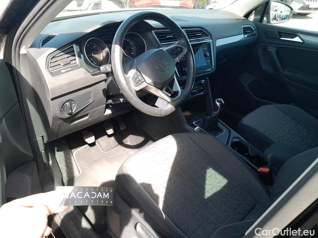  Volkswagen  Tiguan  Life 2.0 TDI 120CV MT6 E6d #21