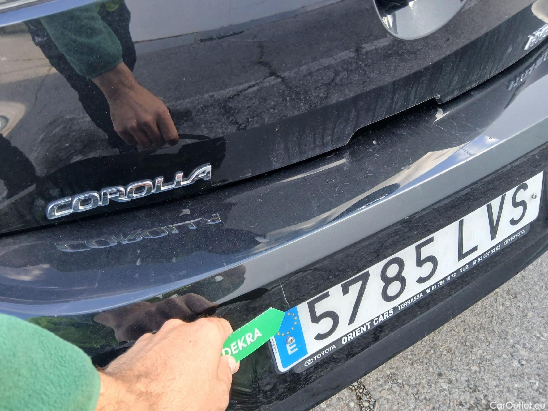  Toyota  Corolla TOYOTA  / 2019 / 5P / berlina con portón 1.8 125H BUSINESS PLUS E-CVT #7