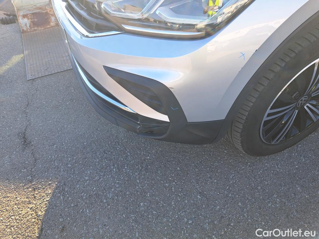  Volkswagen  Tiguan VOLKSWAGEN  Life 2.0 TDI 150 CV DSG #1
