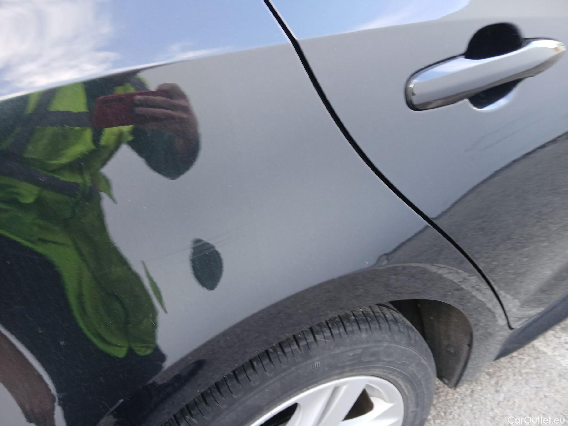 Toyota  Corolla TOYOTA  / 2019 / 5P / berlina con portón 1.8 125H BUSINESS PLUS E-CVT #11