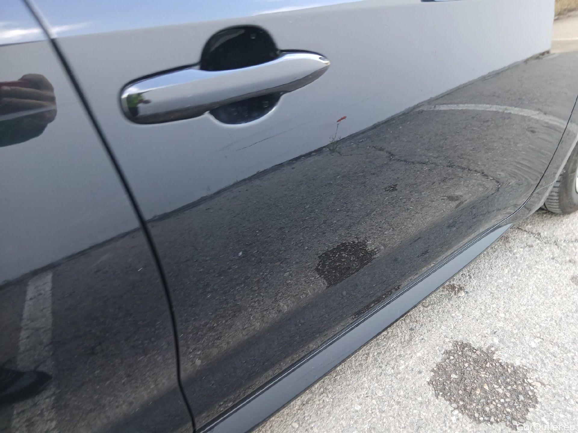  Toyota  Corolla TOYOTA  / 2019 / 5P / berlina con portón 1.8 125H BUSINESS PLUS E-CVT #15