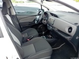  Toyota  Yaris TOYOTA  5p 3G berlina con portón 1.5 Hybrid Active #6