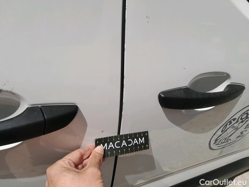  Citroen  Berlingo CITROEN  / 2018 / 3P / furgón derivado de turismo Talla M BlueHDi 100 CONTROL #18