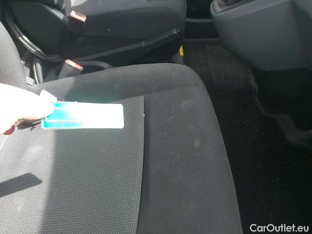  Opel  Vivaro OPEL  / 2019 / 4P / furgón 1.5 BlueHDi 74kW (100CV) M Std #23