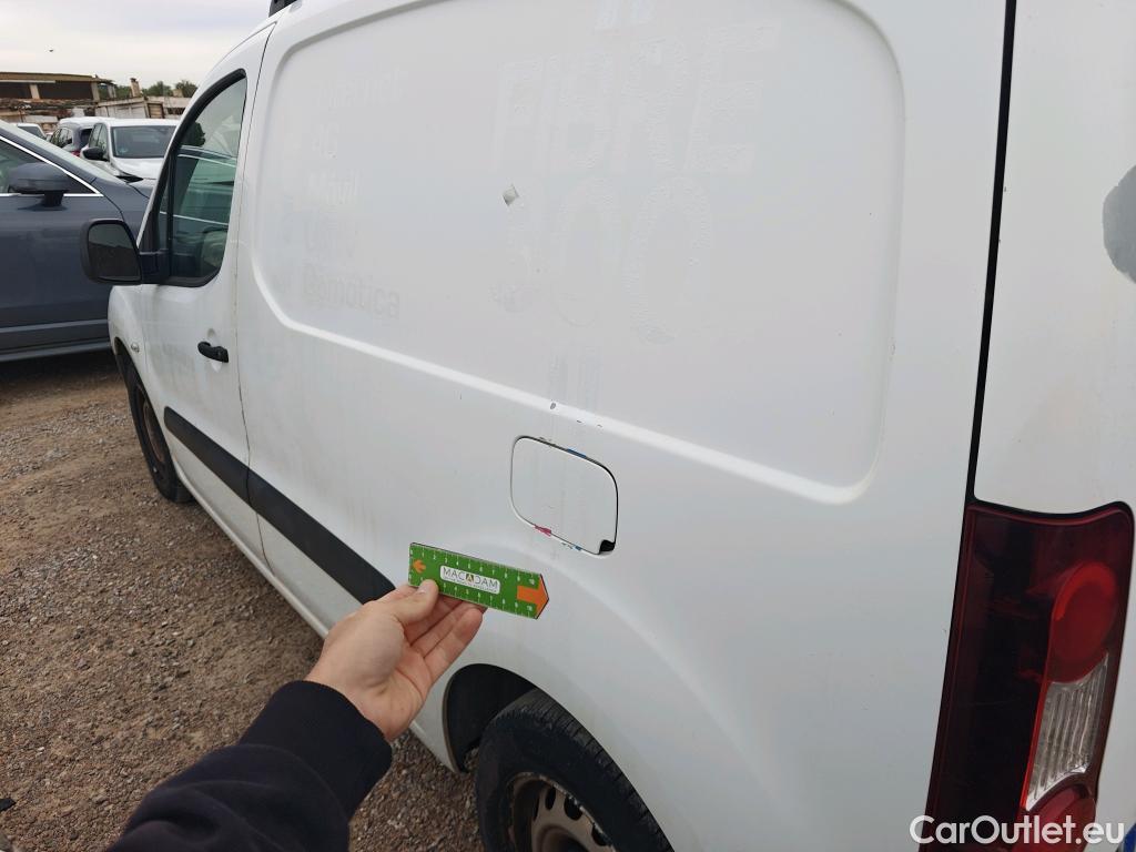  Citroen  Berlingo CITROEN  / 2015 / 3P / furgón derivado de turismo BlueHDI 74KW (100CV) (AC) #12