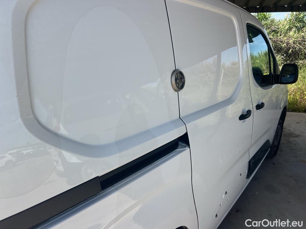  Citroen  Berlingo CITROEN  / 2018 / 4P / furgón derivado de turismo Talla M BlueHDi 100 CLUB #6