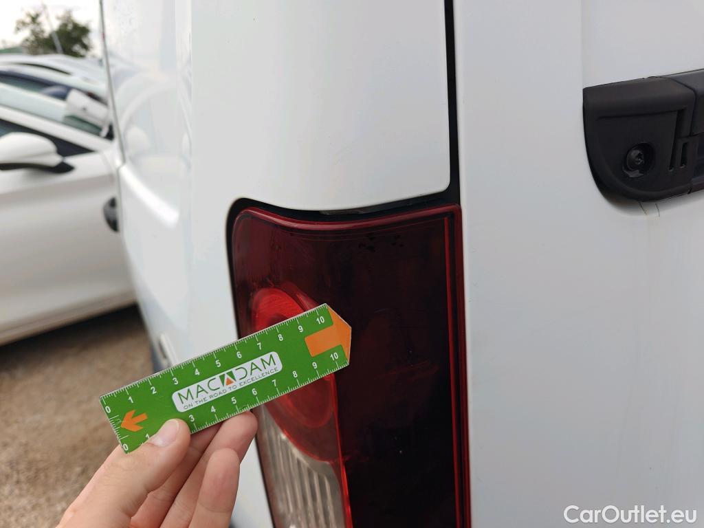  Citroen  Berlingo CITROEN  / 2015 / 3P / furgón derivado de turismo BlueHDI 74KW (100CV) (AC) #82