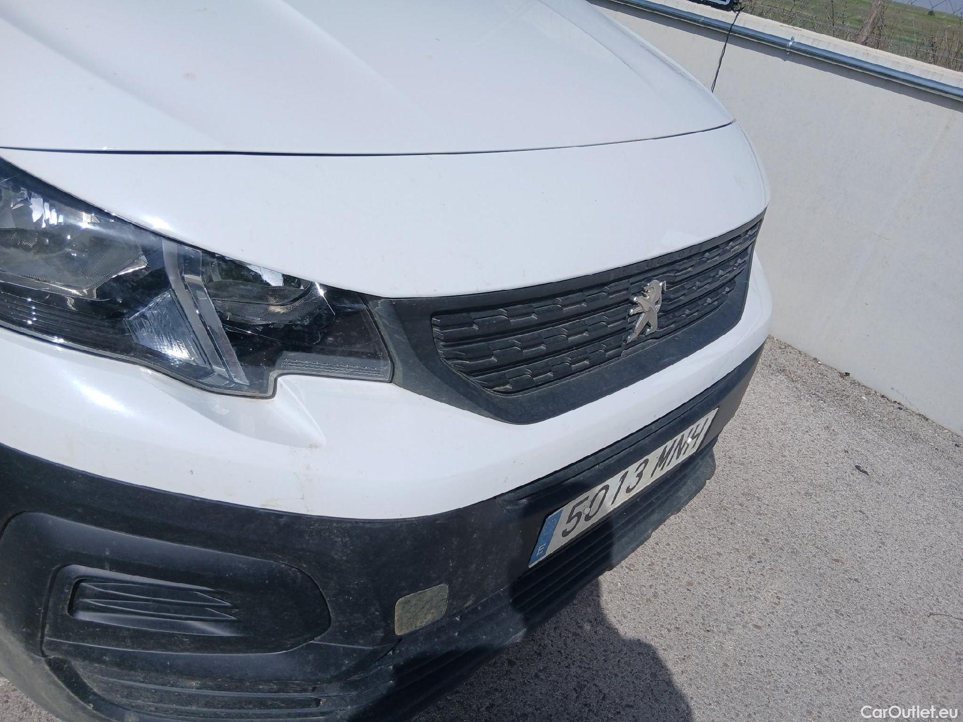  Peugeot  Partner PEUGEOT Rifter / 2018 / 5P / combi Active Pack Business Std. PureTech 110 #19