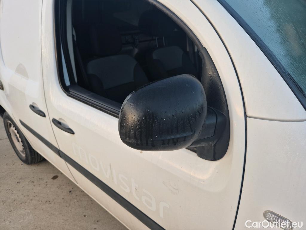  Renault  Kangoo RENAULT  Furgón/2013/3P/furgón derivado de turismo Profesional dCi 55 kW (75 CV) #40