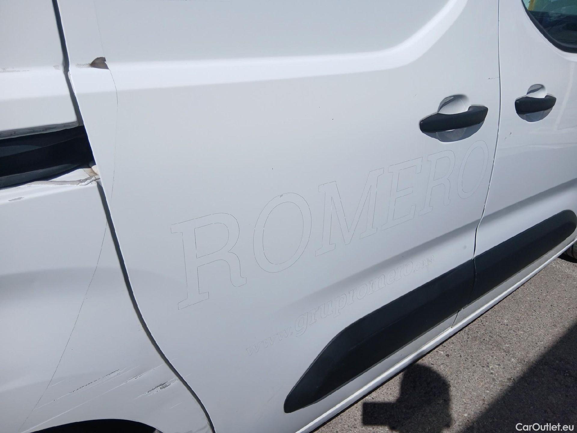  Peugeot  Partner PEUGEOT  Premium Standard BlueHDi 100 CV #19