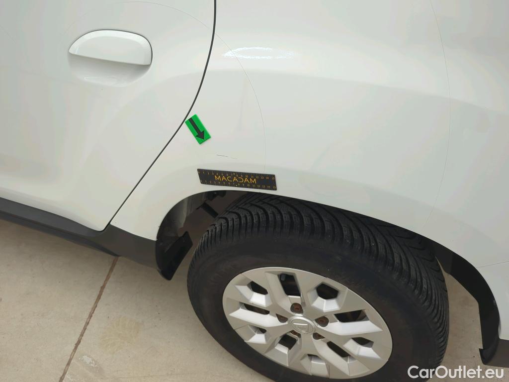  Dacia  Duster 1.5 Blue dCi 115CP Comfort 4WD #5
