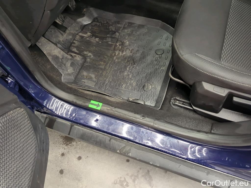  Dacia  Duster 1.5 Blue dCi 115CP Comfort 4WD #3
