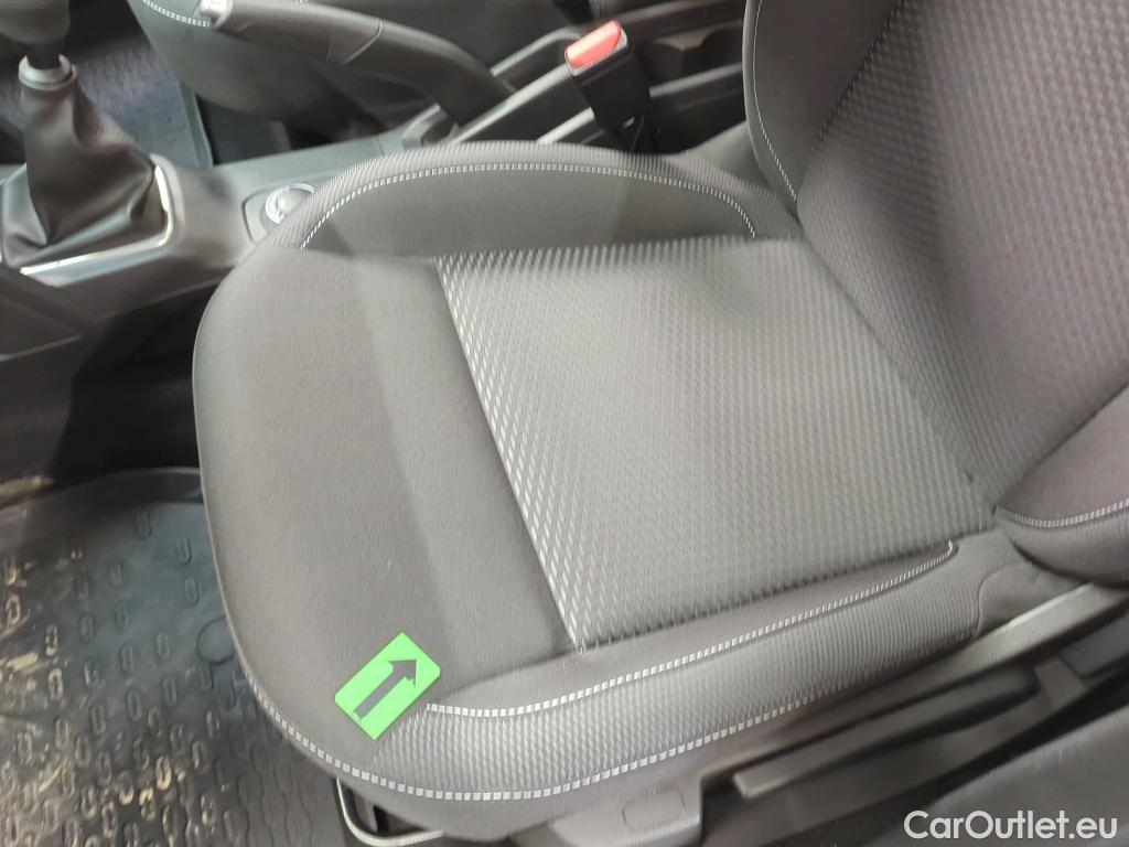  Dacia  Duster 1.5 Blue dCi 115CP Comfort 4WD #4